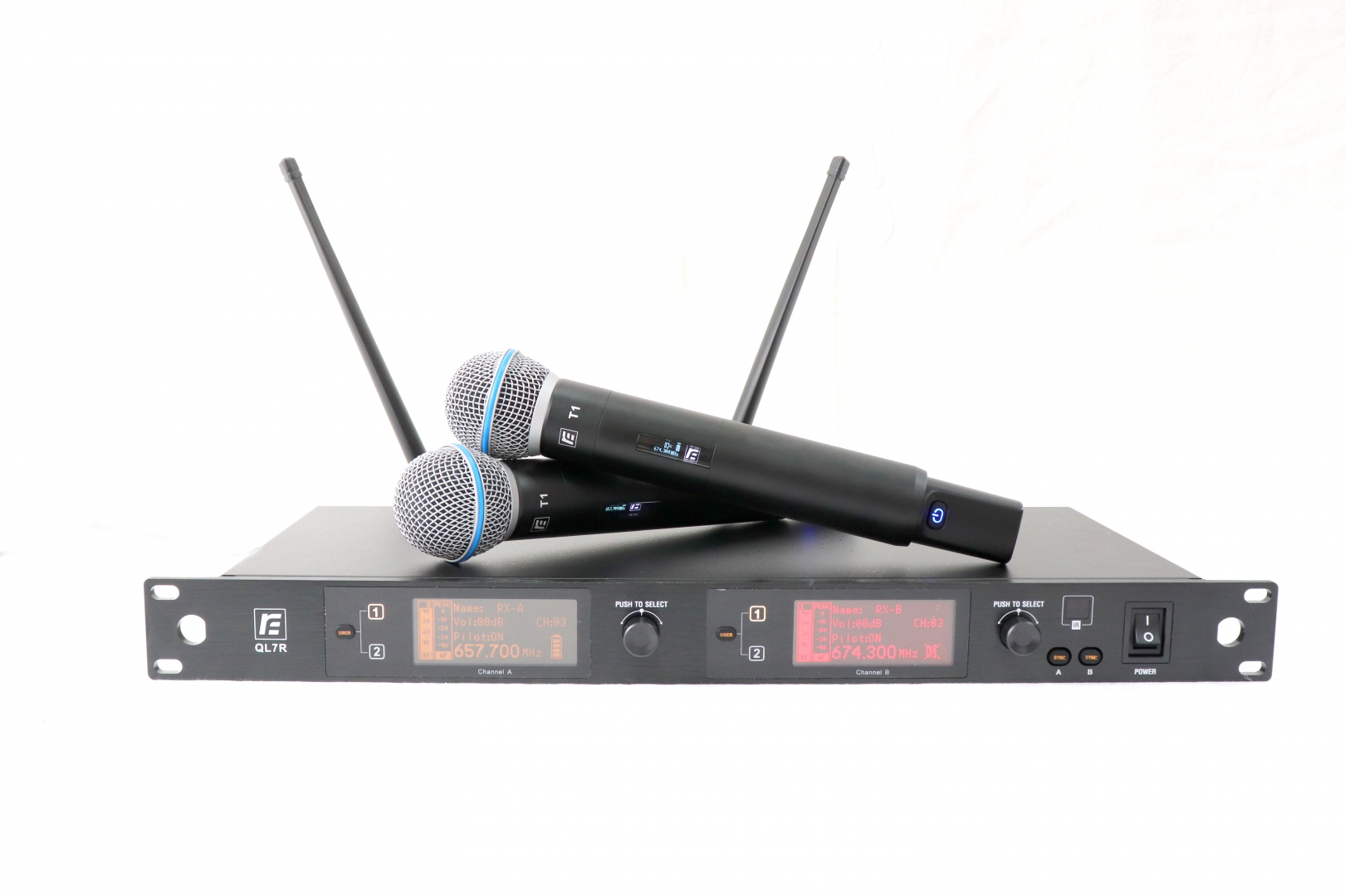 RFIntell QL7R/T1-A 651,800-683,400 МГц 2-канальная радиосистема с 2-мя ручными микрофонами в Горячем Ключе